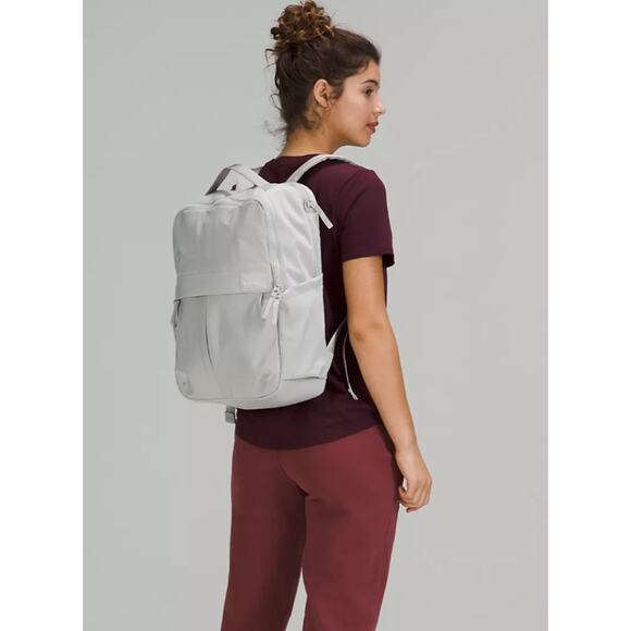 Lululemon Handbags - Everyday Backpack 2.0 23L - PINK